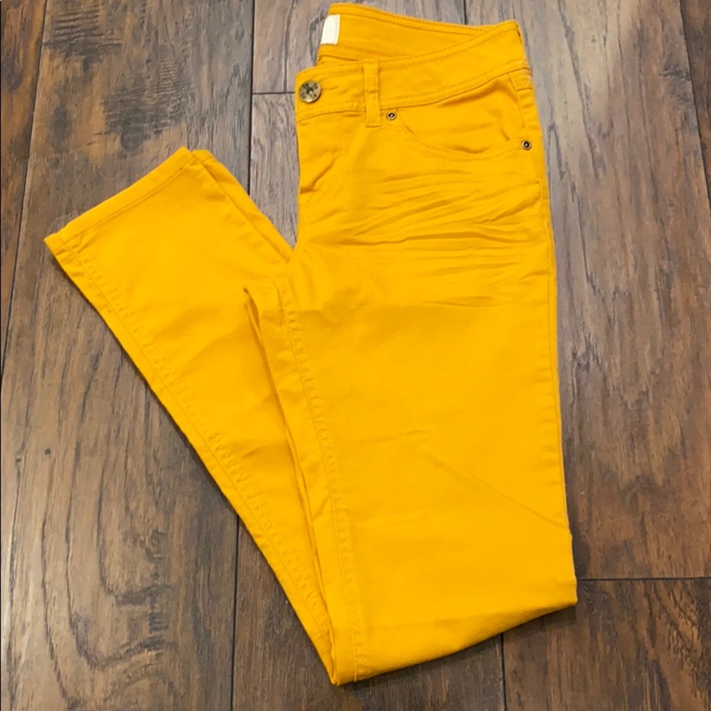 SO Golden Yellow Jeans